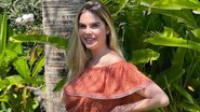 Bárbara Evans mostra a barriguinha em fotos no espelho - Reprodução/Instagram