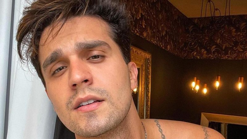 Luan Santana chama atenção da web ao surgir sem camisa - Reprodução/Instagram