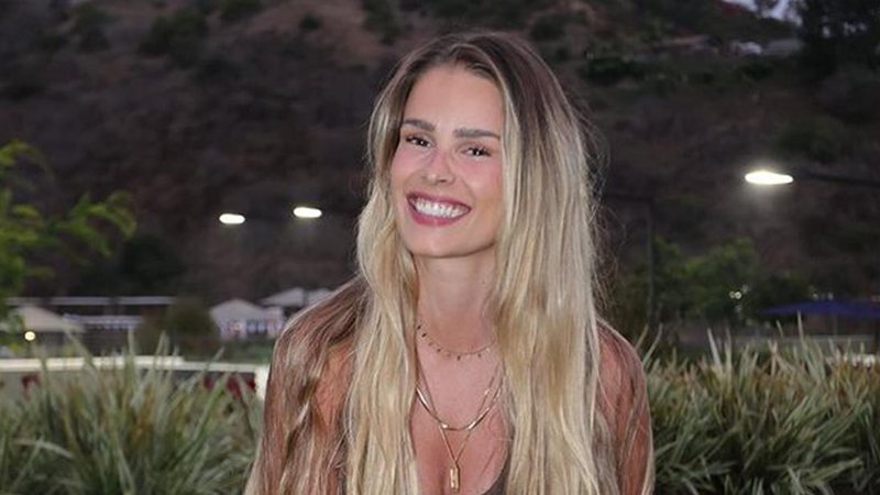 Yasmin Brunet ostenta corpão de biquíni e coleciona elogios - Reprodução/Instagram