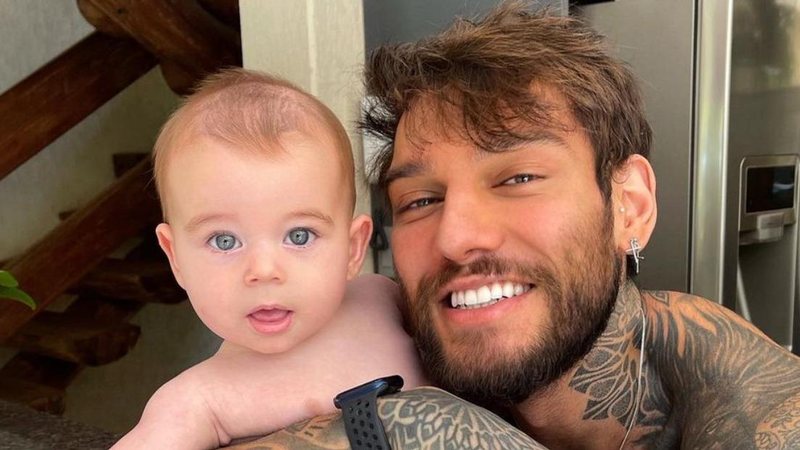 Lucas Lucco encanta ao mostrar sorrisinho do filho Luca, de apenas 6 meses - Reprodução/Instagram