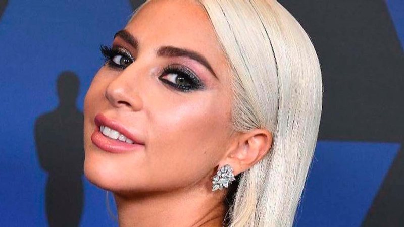 Lady Gaga esbanja luxo em trajes especiais - Getty Images