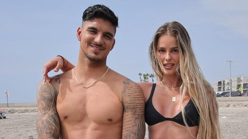 Gabriel Medina e Yasmin Brunet surgem em clima de romance - Reprodução/Instagram