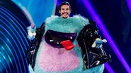 Nicolas Prattes é o Monstro do 'The Masked Singer Brasil' - Foto: Globo/Kelly Fuzaro