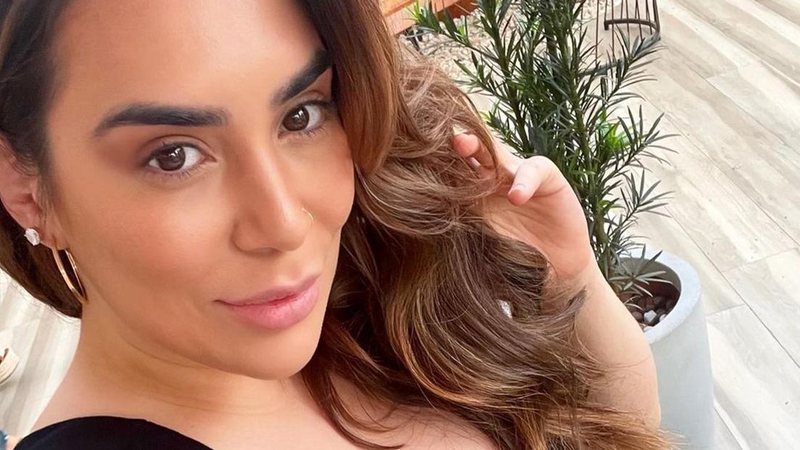 Naiara Azevedo rouba a cena na web após clique de biquíni - Reprodução/Instagram