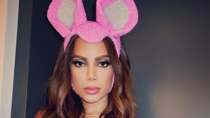 Anitta se veste de Pantera Cor-de-Rosa para Halloween - Reprodução/Instagram