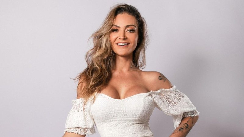 Laura Keller conta para a CARAS Digital sobre sua carreira - Nanda Araujo