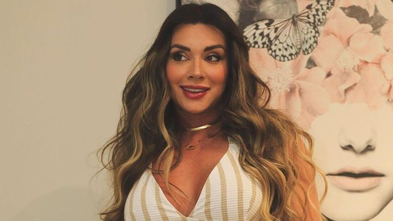 Juju Salimeni esbanja boa forma em look estiloso - Reprodução/Instagram