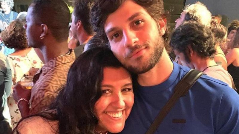 Regina Casé e Chay Suede se reencontram em gravação - Reprodução/Instagram