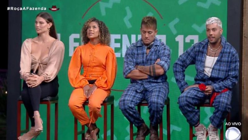 A Fazenda: Dayane, Sthefane, Tiago e Gui estão na roça - Reprodução/Record TV