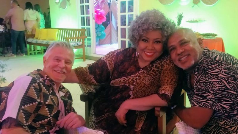 Miguel Falabella comparece à festa de 74 anos de Alcione - Divulgação