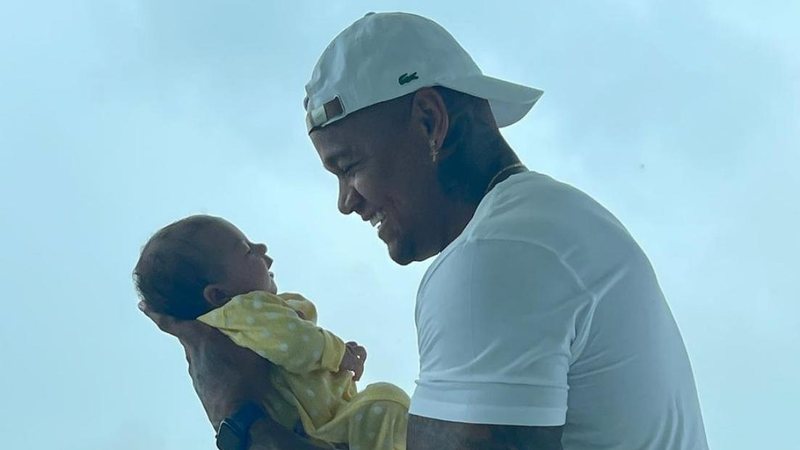 Léo Santana derrete a web ao surgir coladinho com sua filha - Reprodução/Instagram