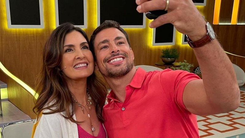 Fátima Bernardes divide cliques com Cauã Reymond nos bastidores do 'Encontro' - Foto/Instagram