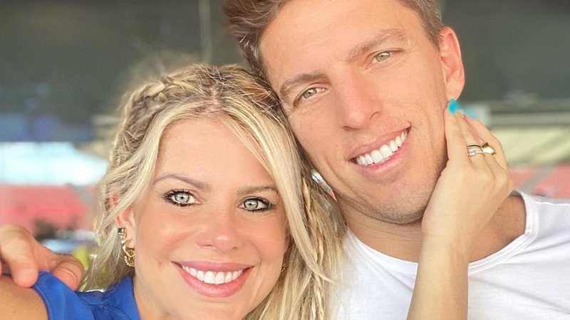 Karina Bacchi e Amaury completam 3 anos de casamento - Reprodução/Instagram