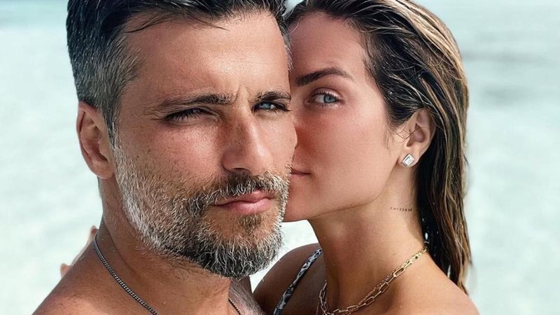 Bruno Gagliasso e Giovanna Ewbank curtem praia nas Maldivas - Reprodução/Instagram