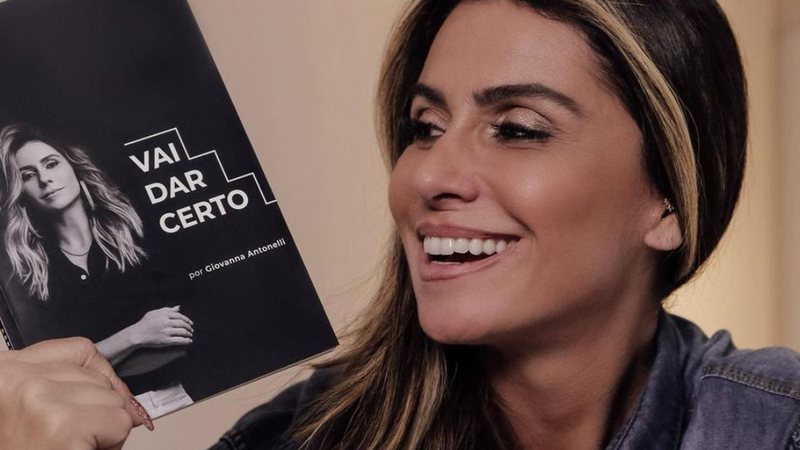 Giovanna Antonelli realiza sessão de autógrafos em Bienal - Reprodução/Instagram