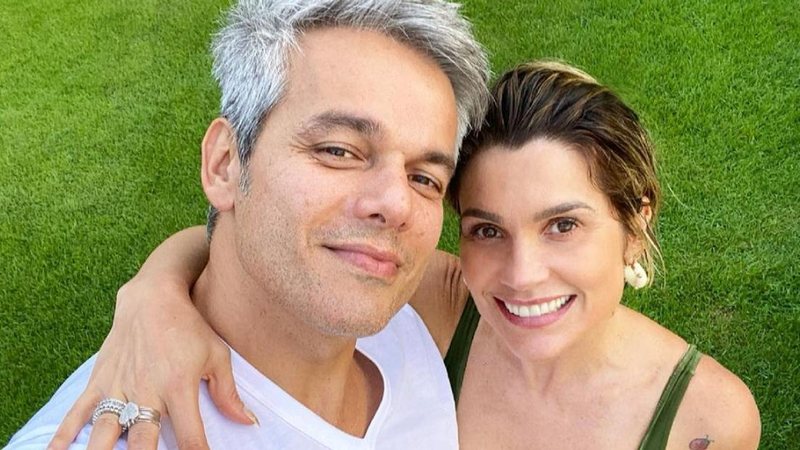 Otaviano Costa exibe clique romântico com Flávia Alessandra - Reprodução/Instagram