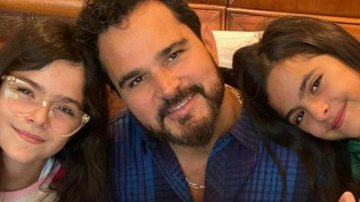 Luciano Camargo publica foto antiga com as filhas na Disney - Reprodução/Instagram