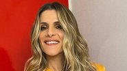 Ingrid Guimarães encanta ao posar com vestido natalino - Foto/Instagram