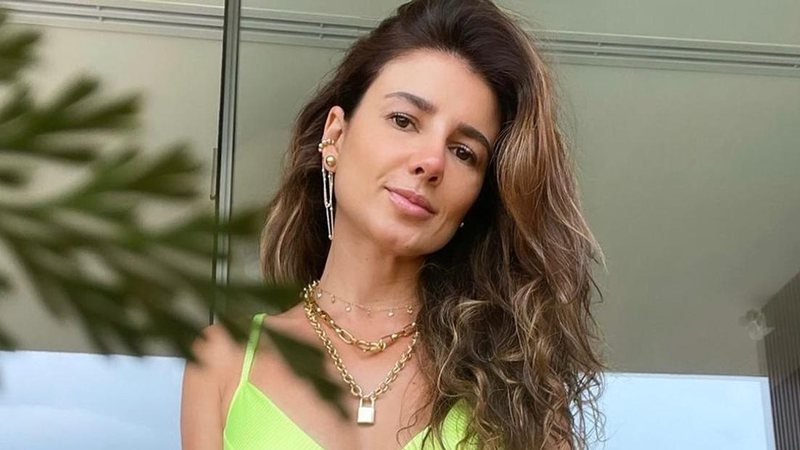 Paula Fernandes rouba a cena em clique de biquíni - Reprodução/Instagram