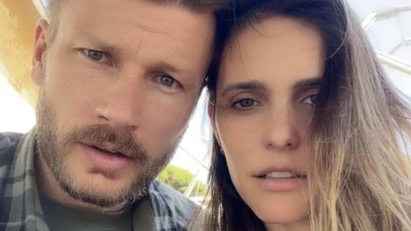 Atriz Fernanda Lima posa coladinha com o marido, Rodrigo Hilbert, e reflete sobre 2021 - Reprodução/Instagram