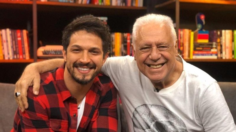 Ator Romulo Estrela ganha elogio de Antônio Fagundes e se derrete - Reprodução/Gshow