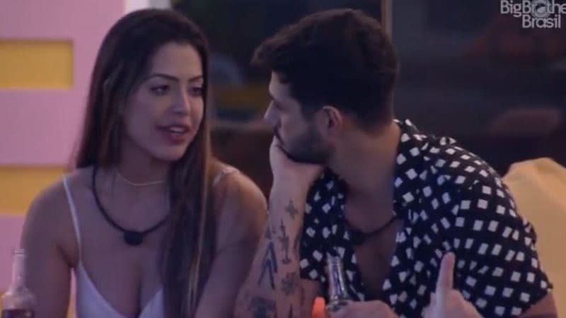 Naiara Azevedo é alvo de comentários dos brothers do BBB22 - Reprodução/Globoplay