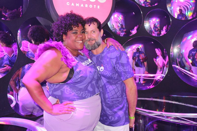 Famosos curtem folia em Nosso Camarote, no Rio