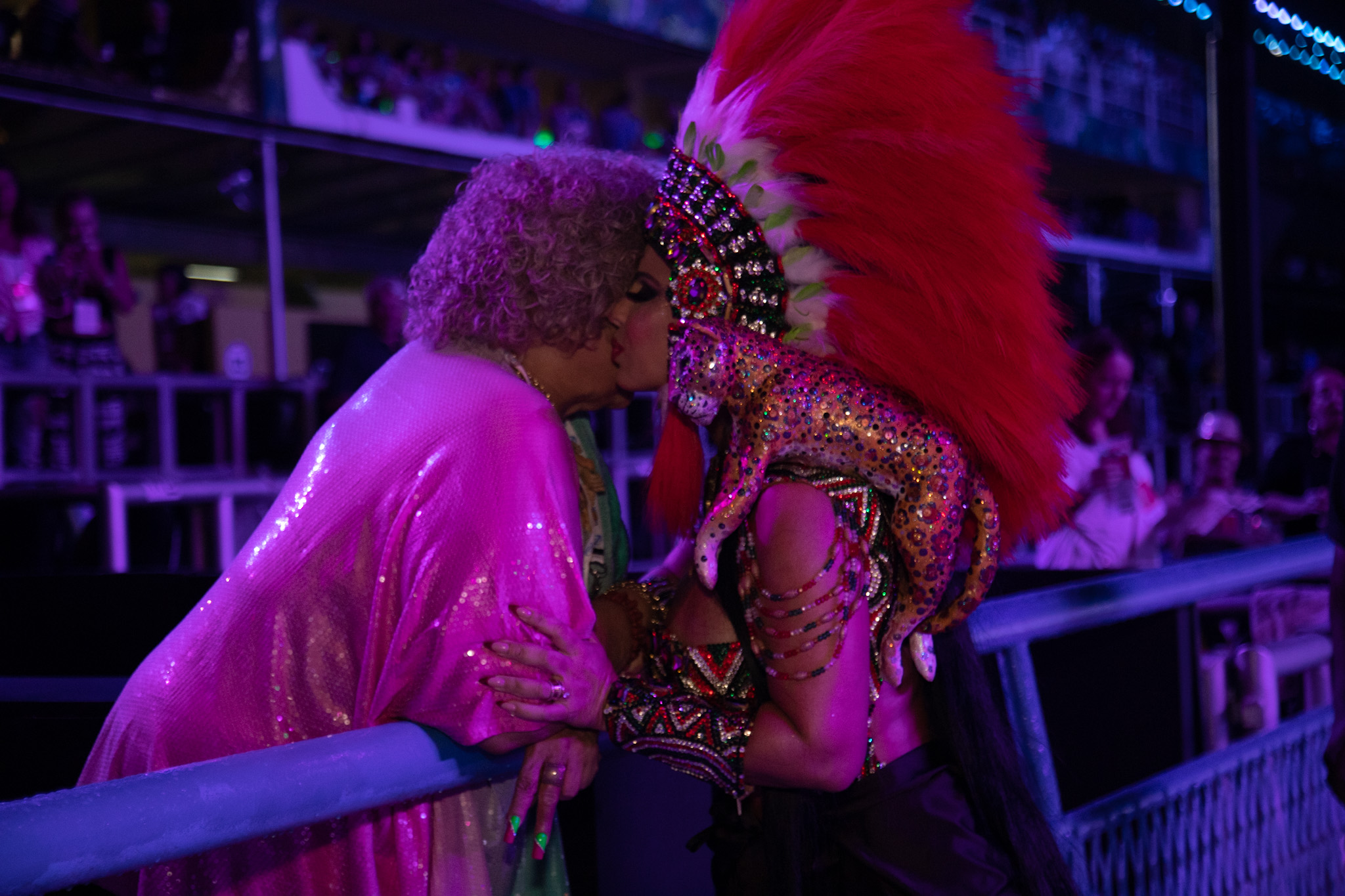 Viviane Araujo e Alcione se encontram