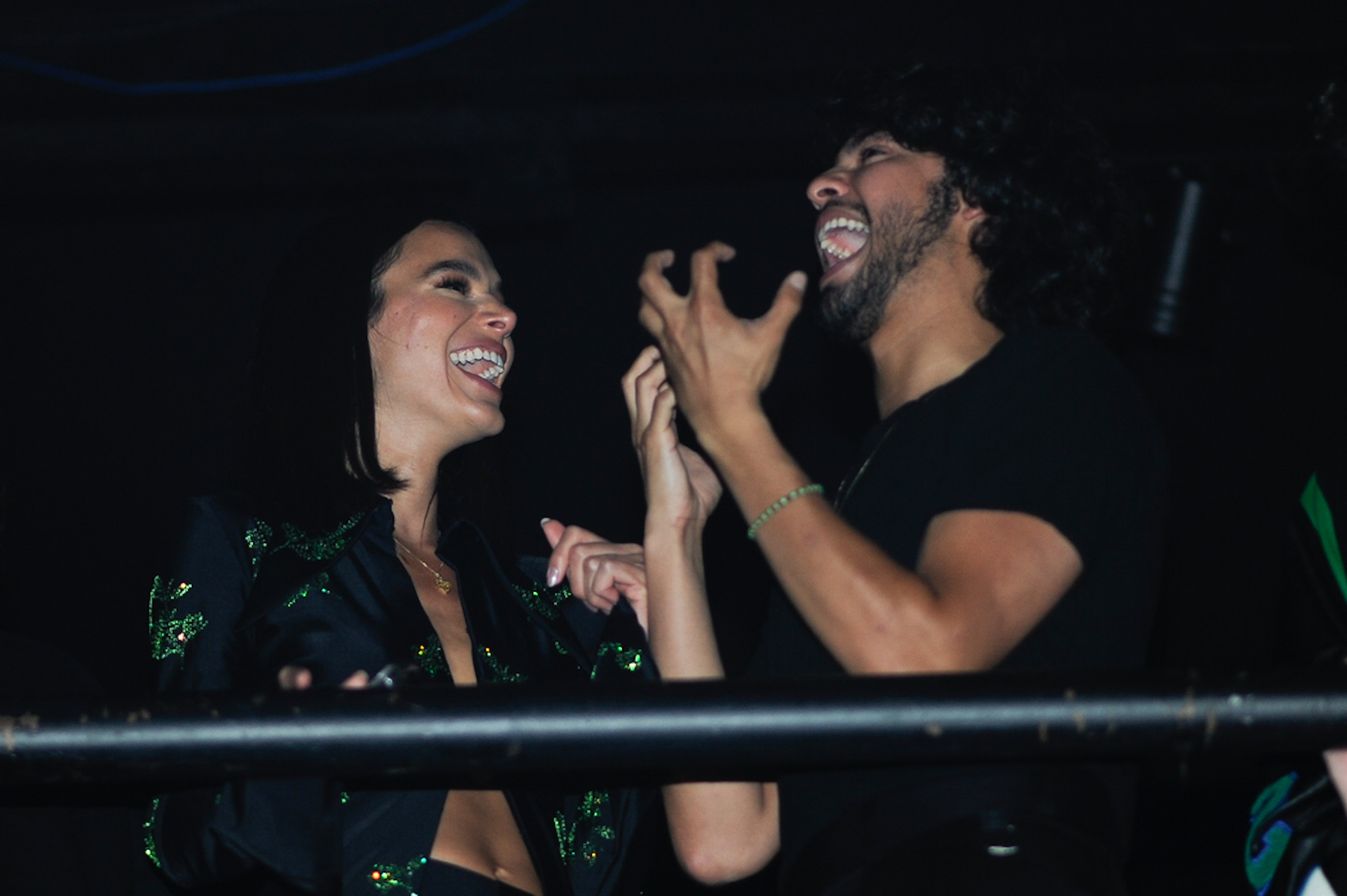 Bruna Marquezine e Xolo Maridueña no show de Priscilla Alcantara