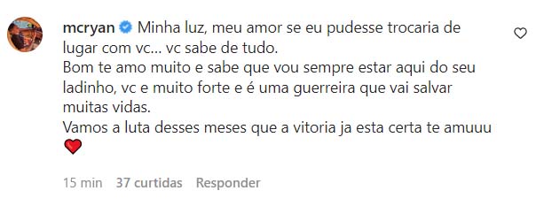 Filho de Simony escreve recado para a mãe