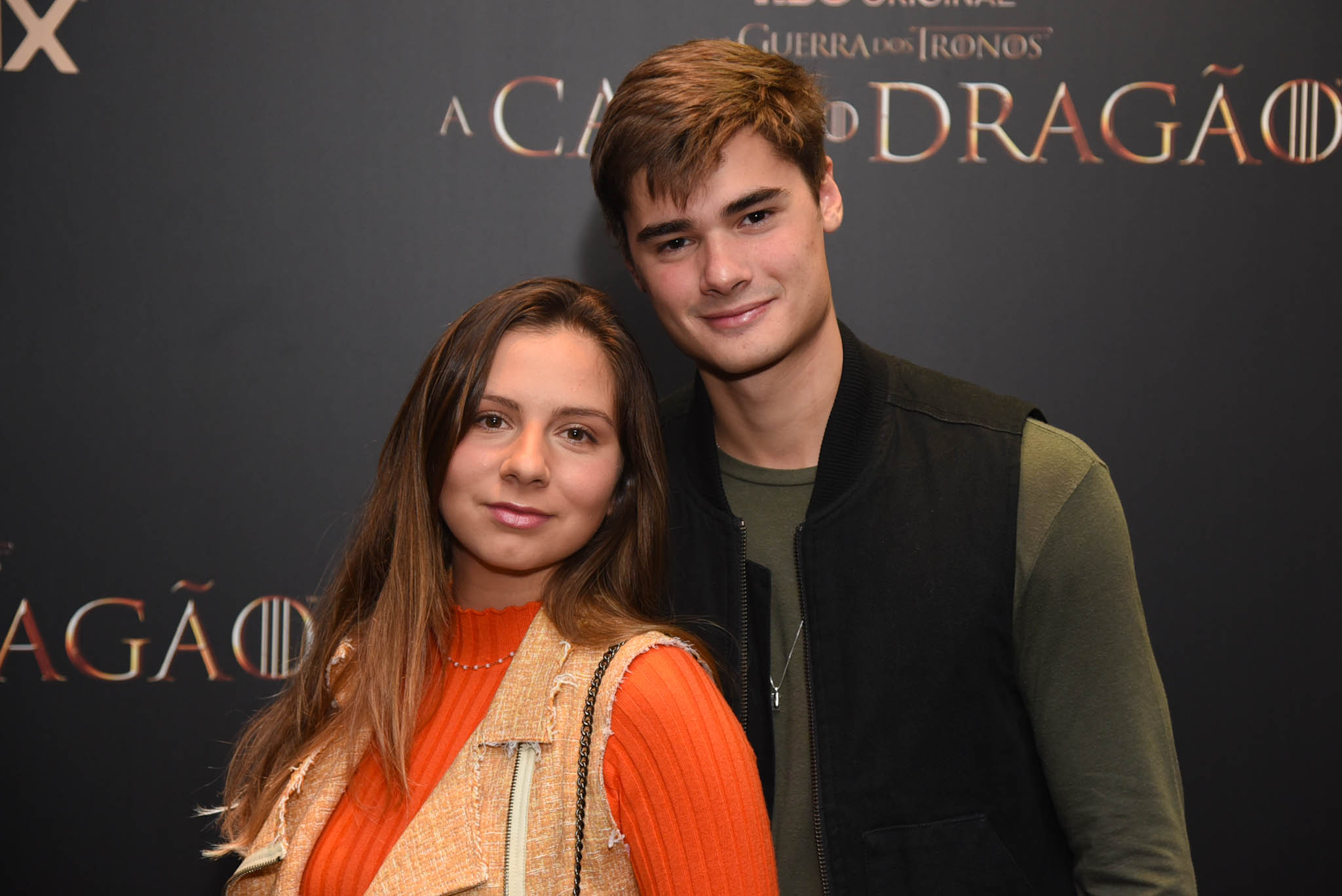 João Assunção e a namorada, Giovanna Vieira