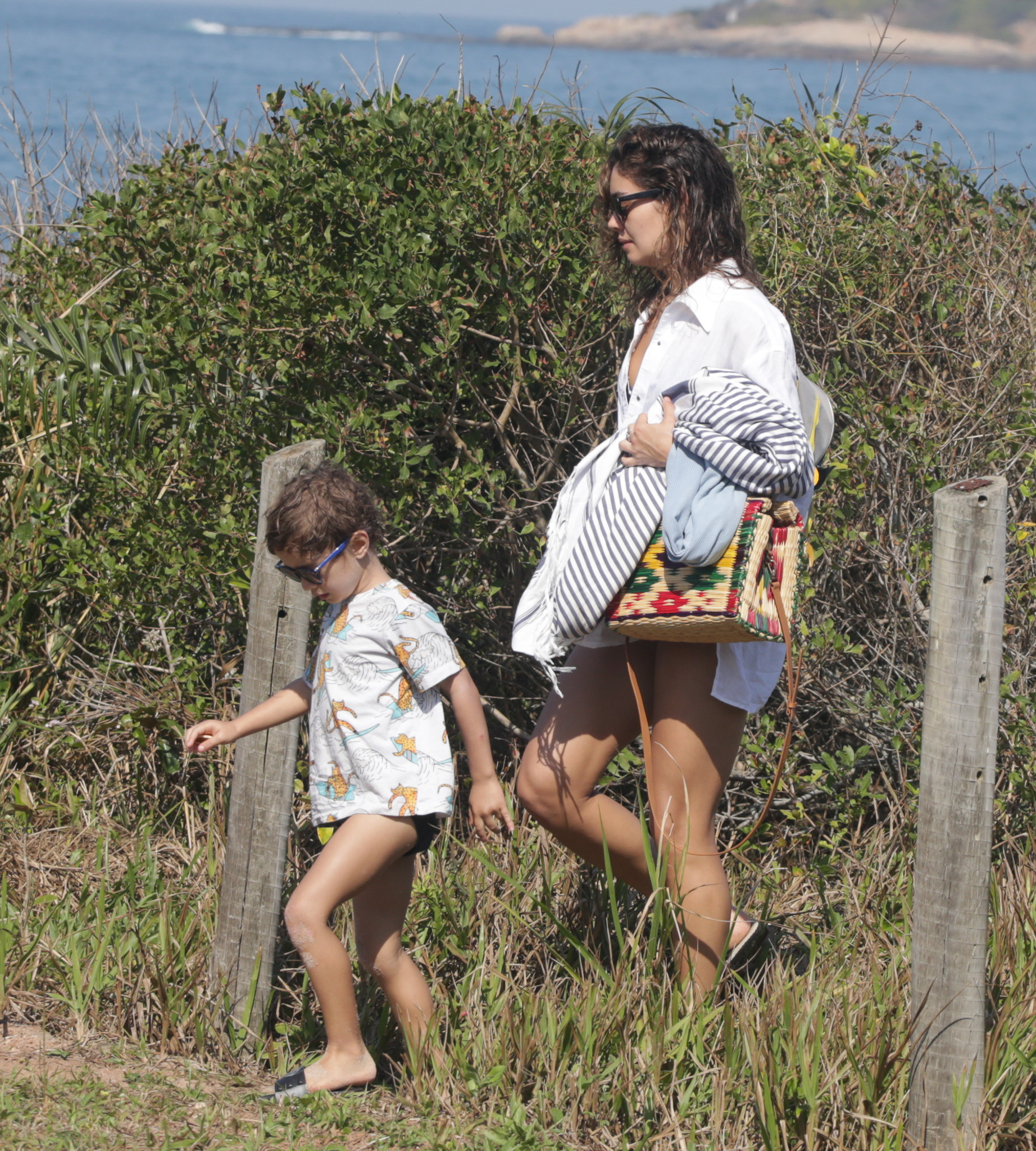 Sophie Charlotte curte passeio com o filho, Otto