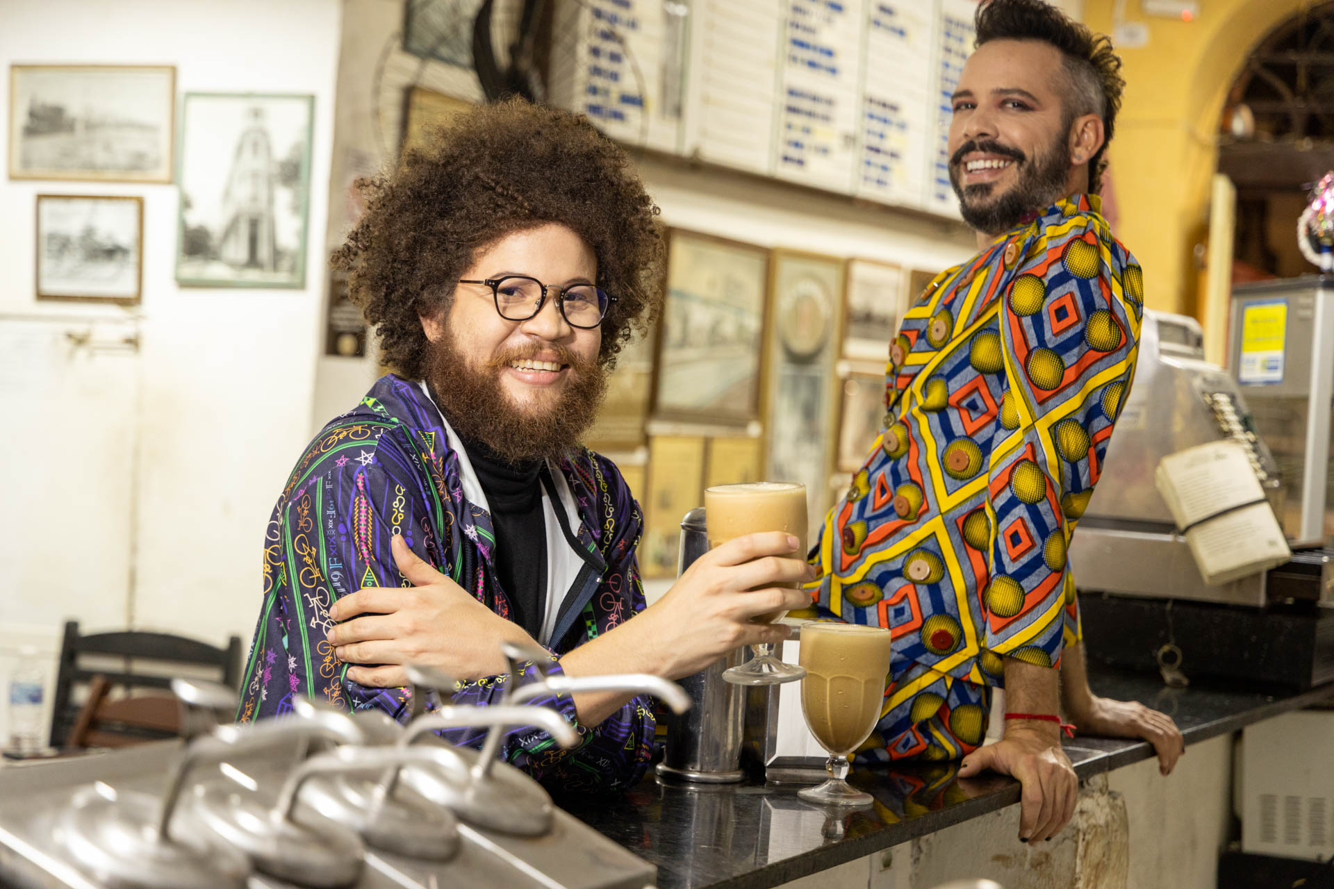 Almério e Martins: a união de voz e talento em turnê