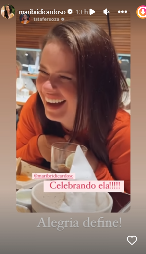 Mari Bridi comemora aniversário antecipado com amigas famosas