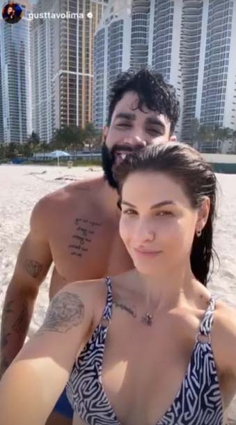 Andressa Suita e Gusttavo Lima com a família