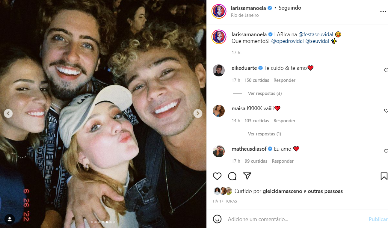 Larissa Manoela com os amigos