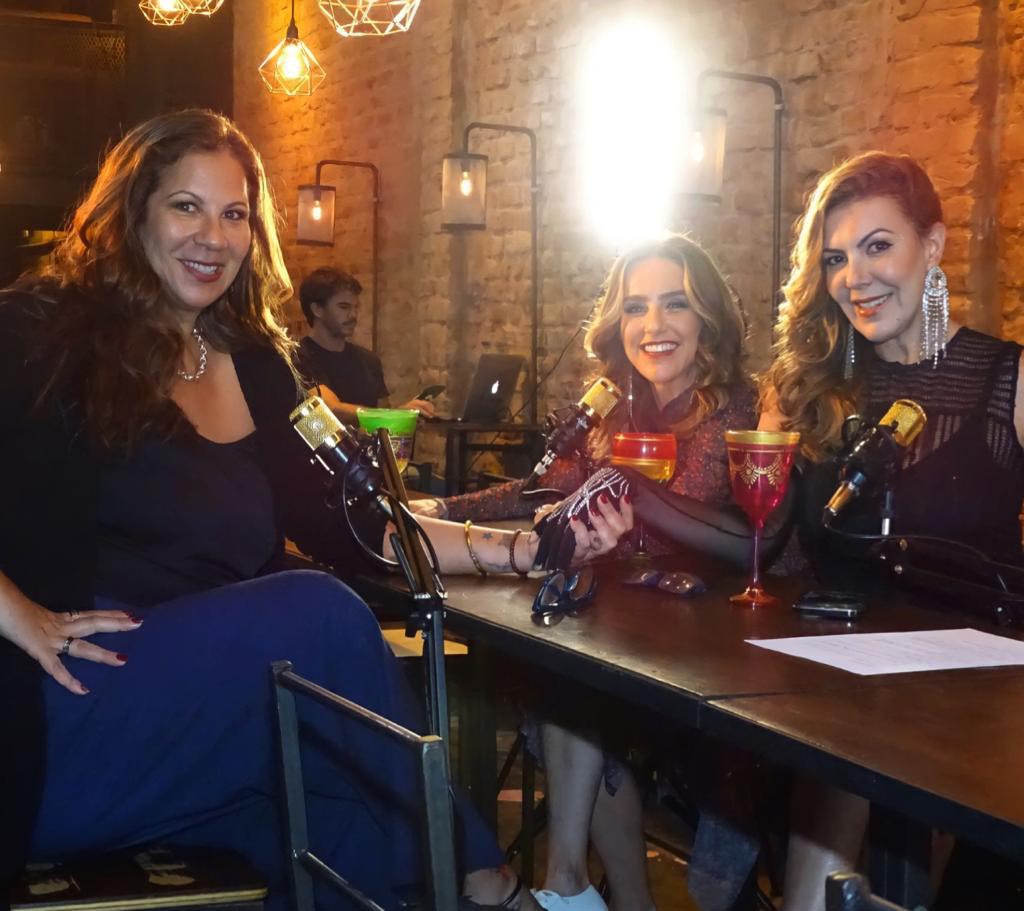 Claudia Lira e Monique Curi lançam novo podcast