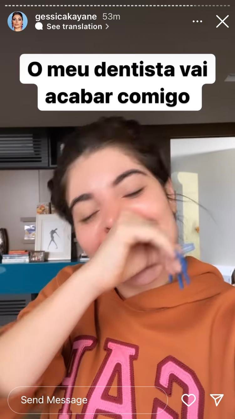 Gkay aparece banguela nos Stories e explica o que rolou