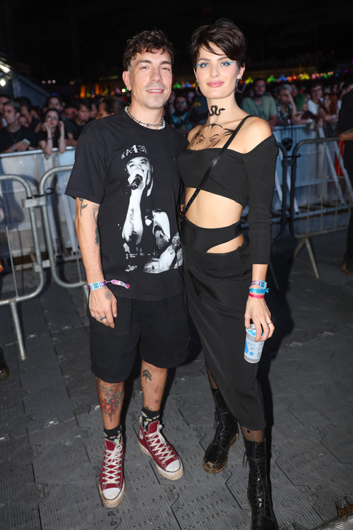 Di Ferrero e Isabeli Fontana marcaram presença no show de Machine Gun Kelly