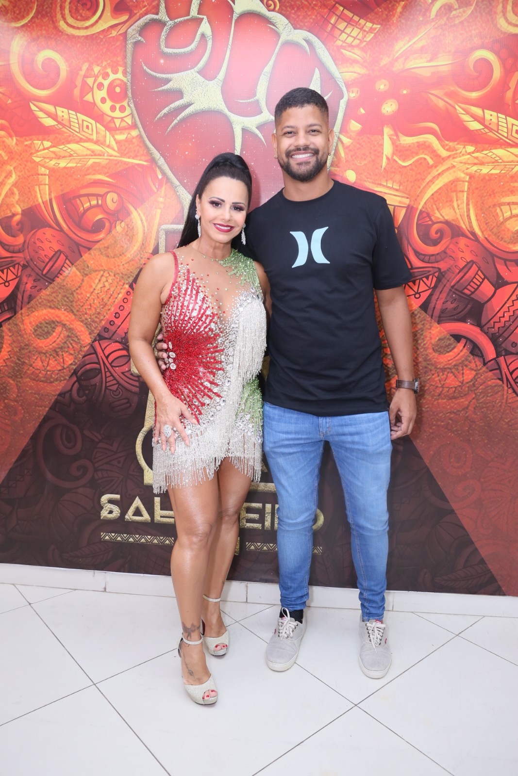 Viviane Araujo e o marido