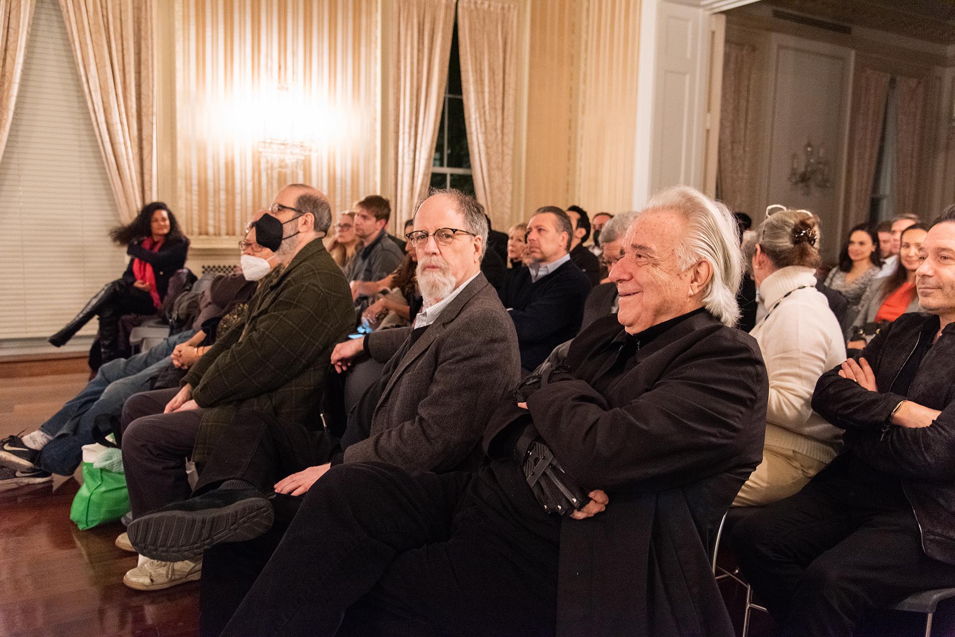 Maestro João Carlos Martins participa de sessão de cinema em Nova York