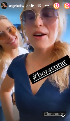 Angélica vota no Rio de Janeiro com Carolina Dieckmann