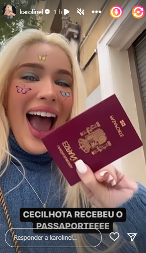 Karoline Lima celebra emissão do passaporte da filha Cecília