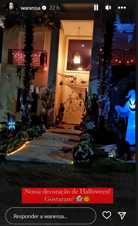 Wanessa Camargo mostra a decoração de sua mansão para o Halloween