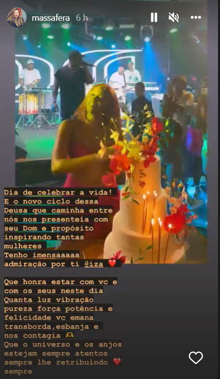 Grazi Massafera marca presença na festa de aniversário da cantora Iza