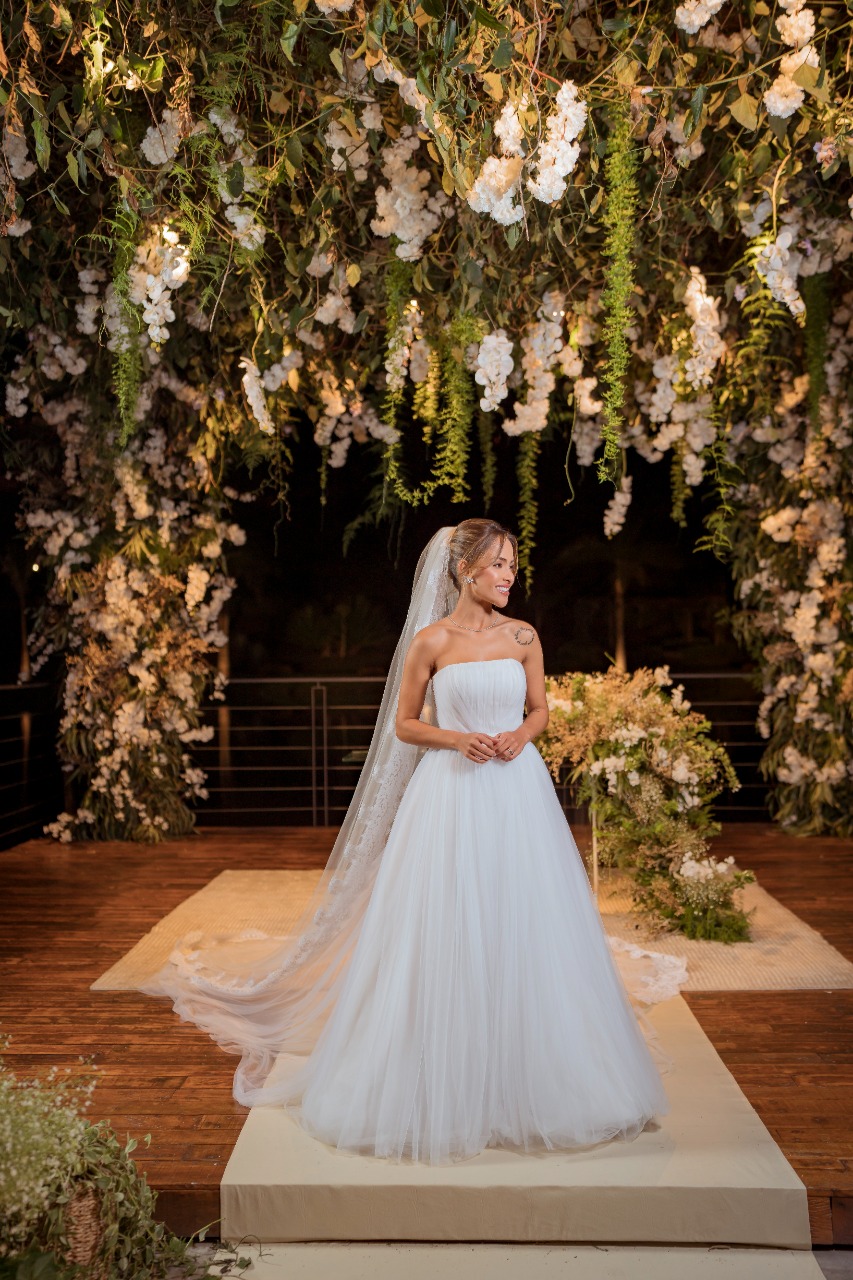 Teo Teló E Gabi Luthai: Veja As Fotos Oficiais Do Casamento