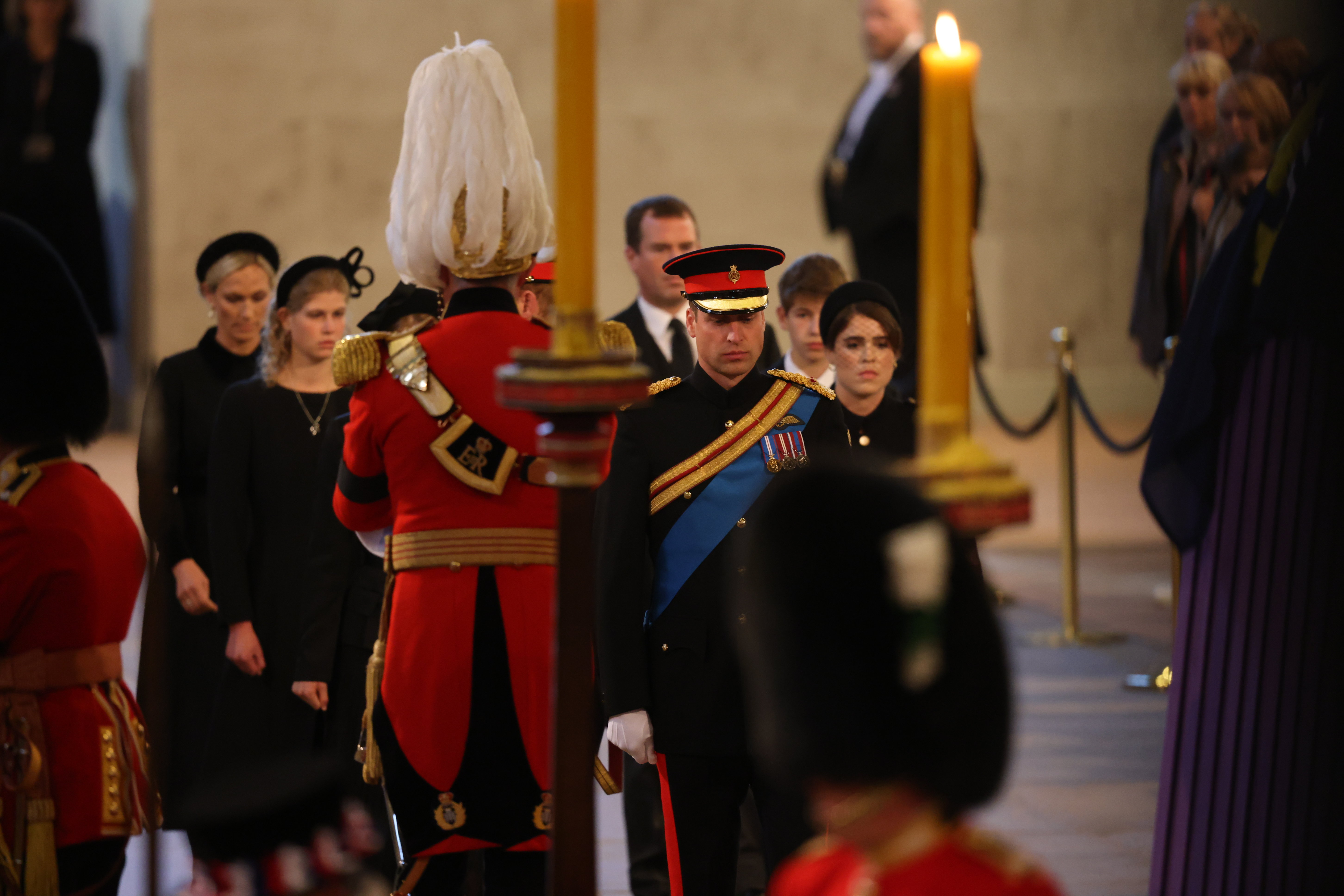 Vígilia à Rainha Elizabeth II netos