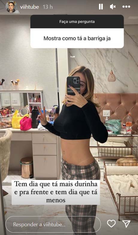 Viih Tube mostra a barriga no início da gestação