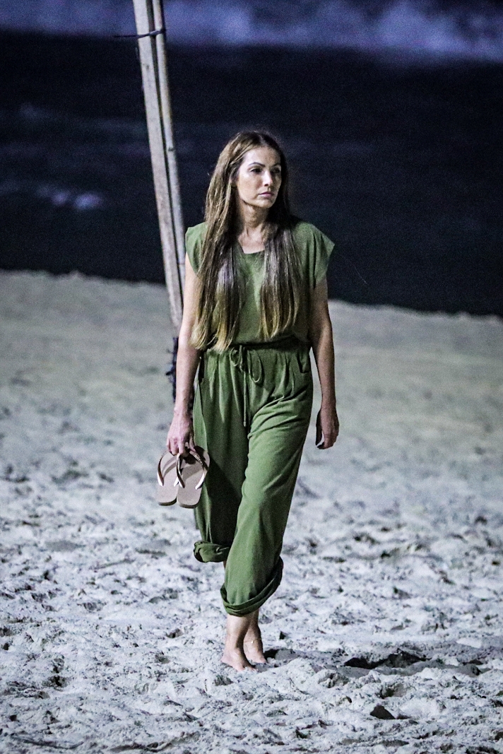 Patricia Poeta em uma praia no Rio de Janeiro