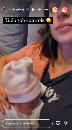 Thaila Ayala surge com os dois filhos, Francisco e Tereza